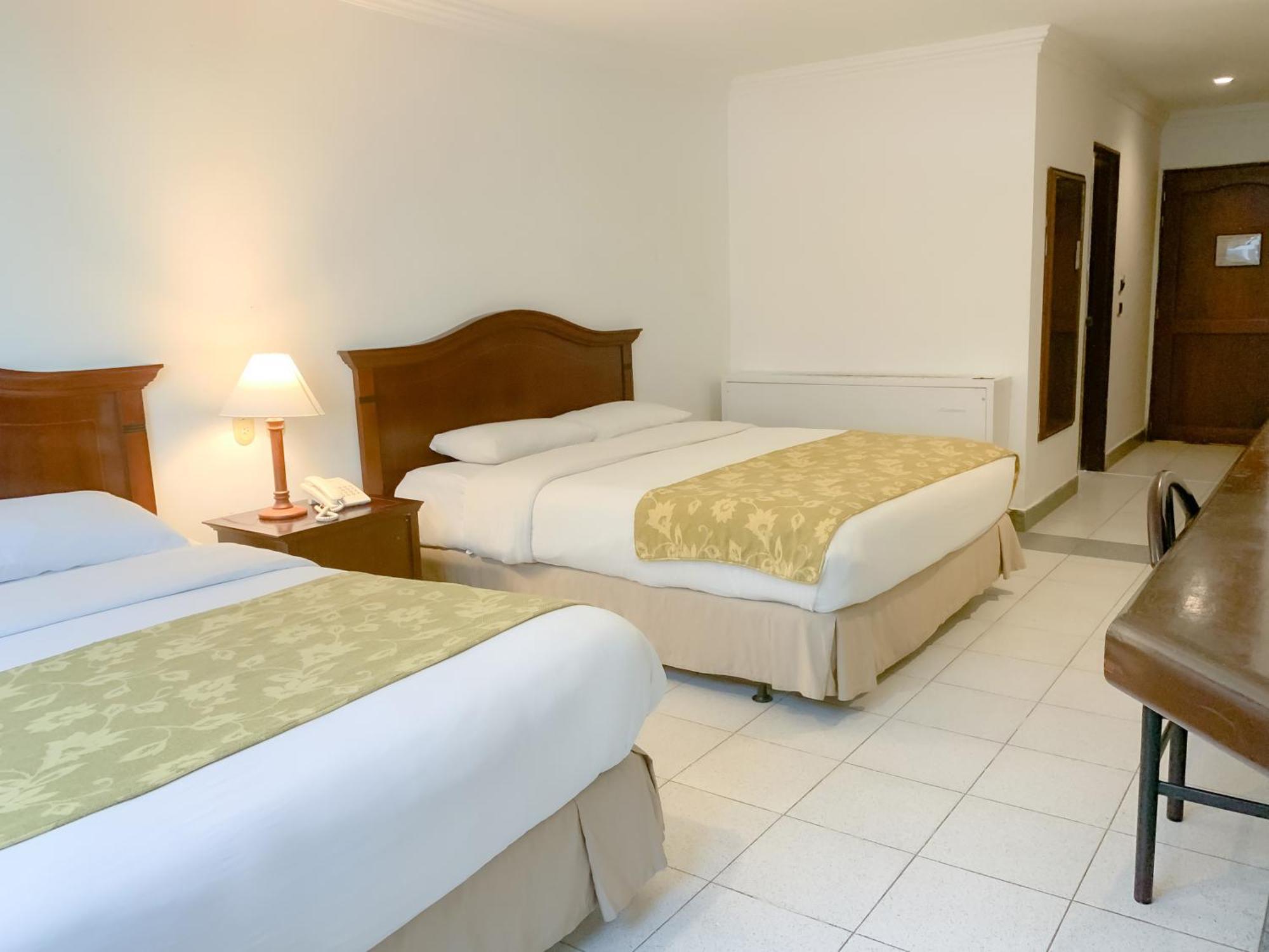 Hotel Faranda Express Puerta del Sol Barranquilla Barranquilla  Exterior foto