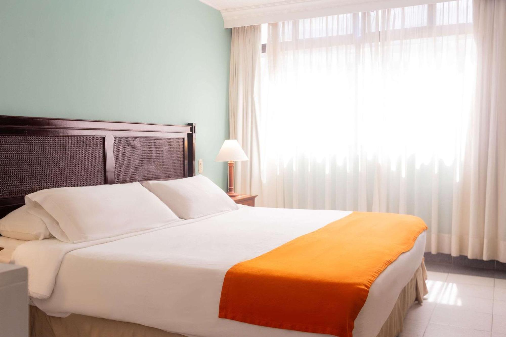 Hotel Faranda Express Puerta del Sol Barranquilla Barranquilla  Exterior foto